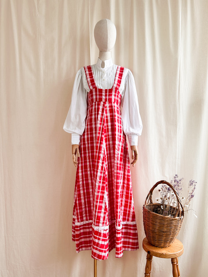 Insanely Cool 70s Seersucker Cotton Pinafore Dress