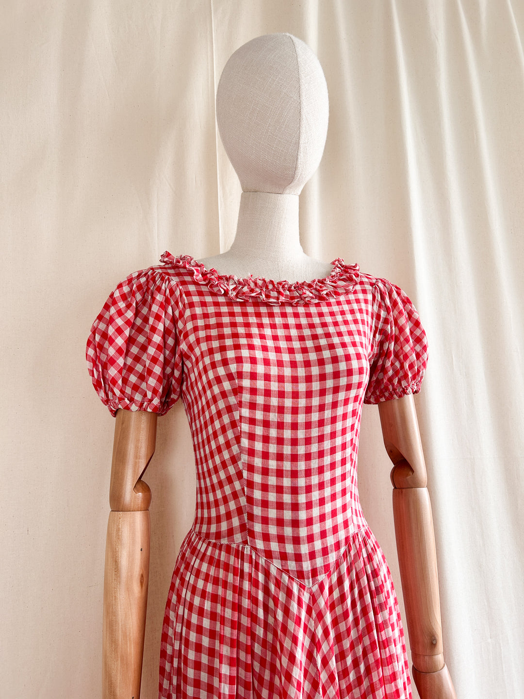 Holy Grail Rare Beautiful 1930s Gingham Cotton Dream Dress