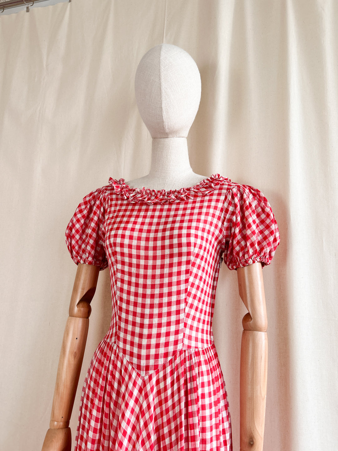 Holy Grail Rare Beautiful 1930s Gingham Cotton Dream Dress