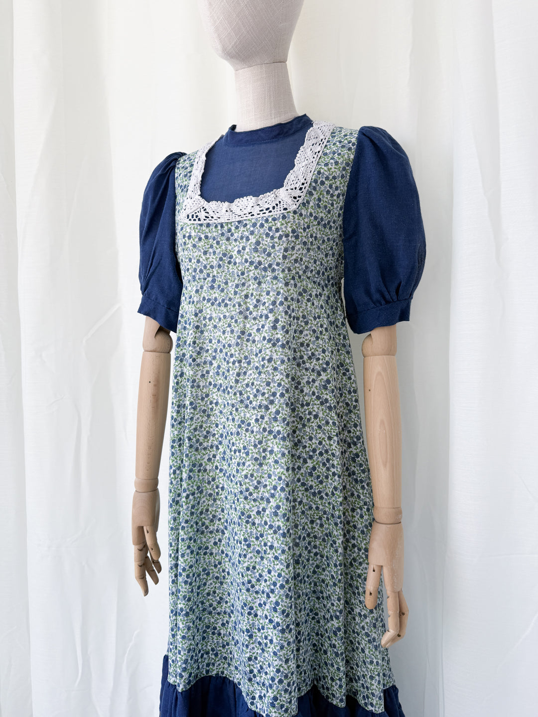 Adorable 1970s Lace Trimmed Cotton maxi Dress