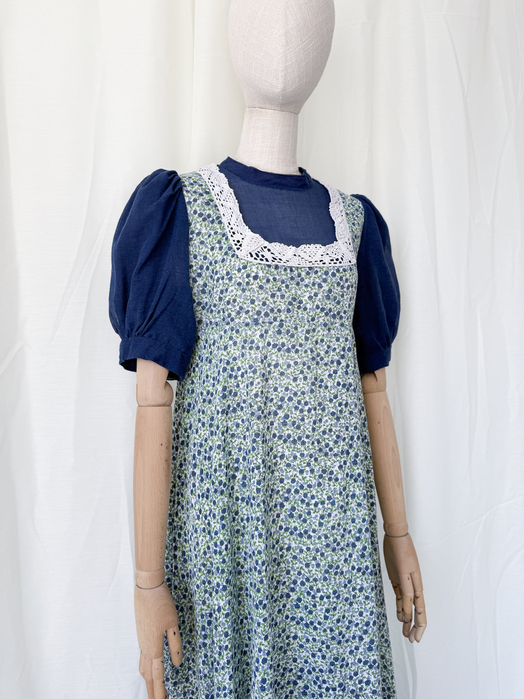 Adorable 1970s Lace Trimmed Cotton maxi Dress