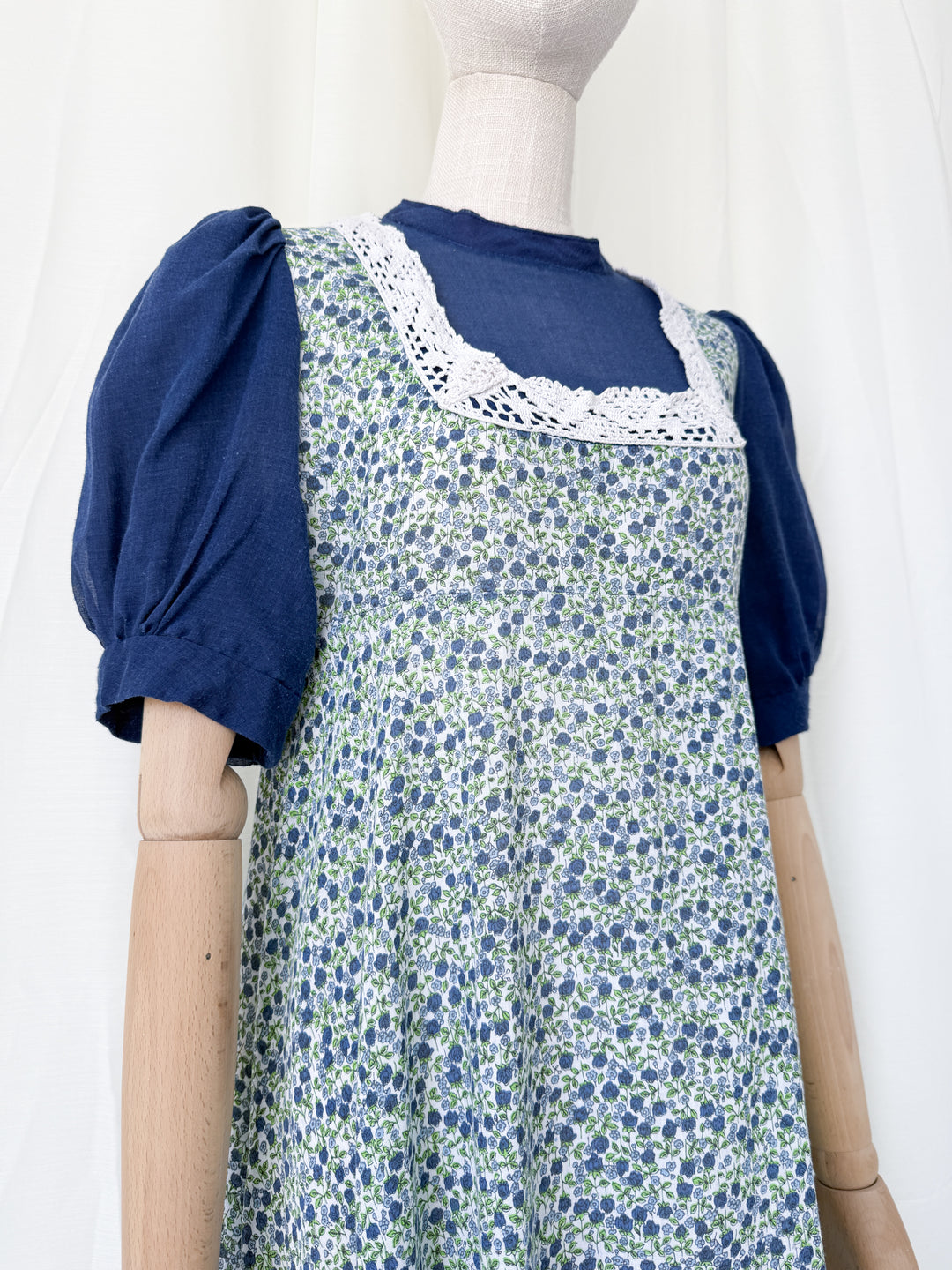 Adorable 1970s Lace Trimmed Cotton maxi Dress