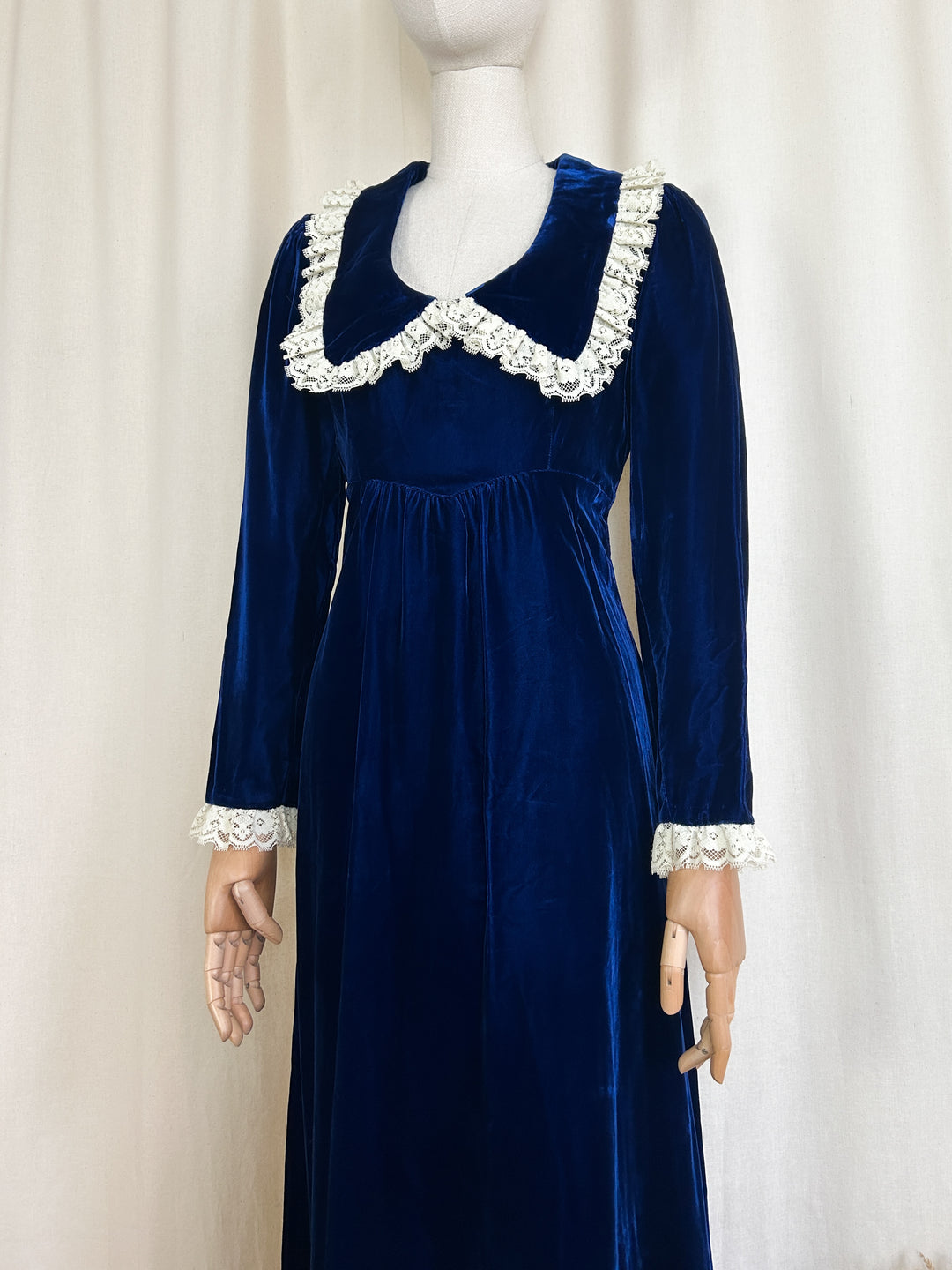 The Mystique ~ precious holy grail rare 70s blue velvet maxi dress