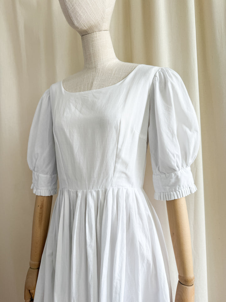 Sweet 70s White Cotton Midi Dress