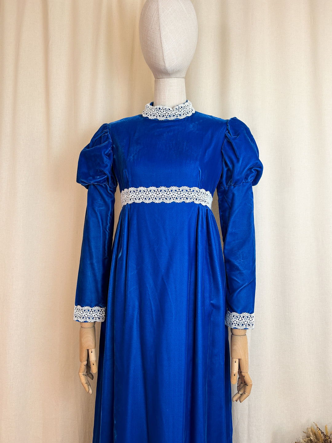 The Twilight ~ heavenly one of a kind 70s blue velvet maxi dress – The Pansy Garden The Twilight ~ heavenly one of a kind 70s blue velvet maxi dress – The Pansy Garden