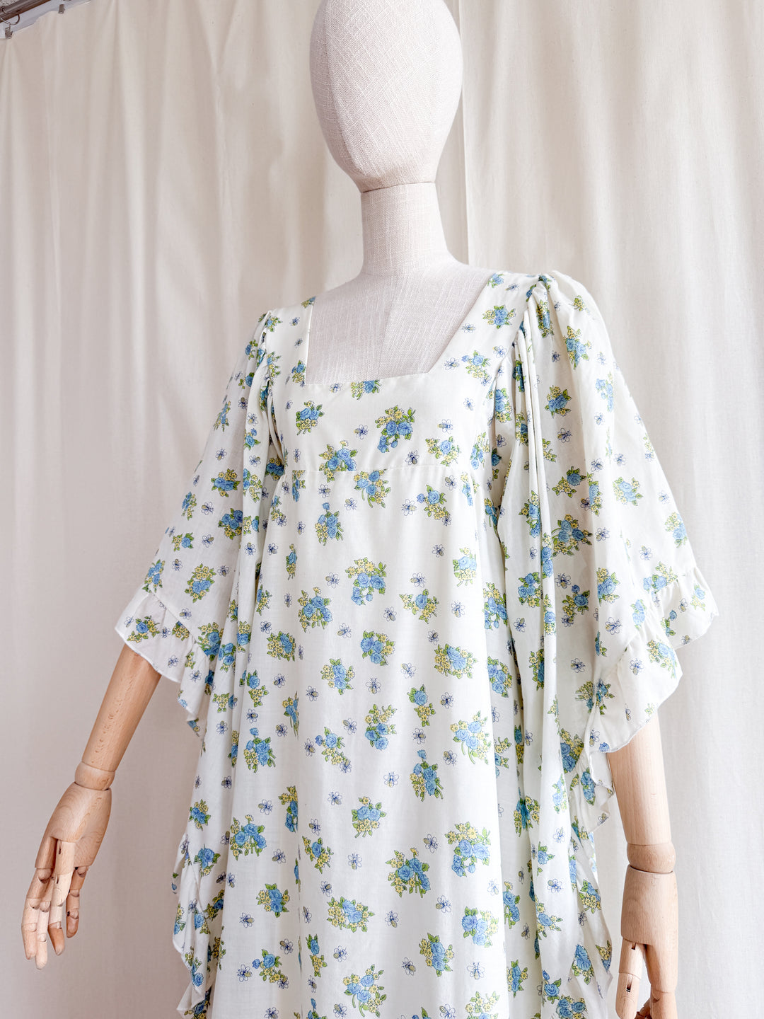Incredibly Beautiful 70s Floral Cotton Angel Sleeve Maxi Dress