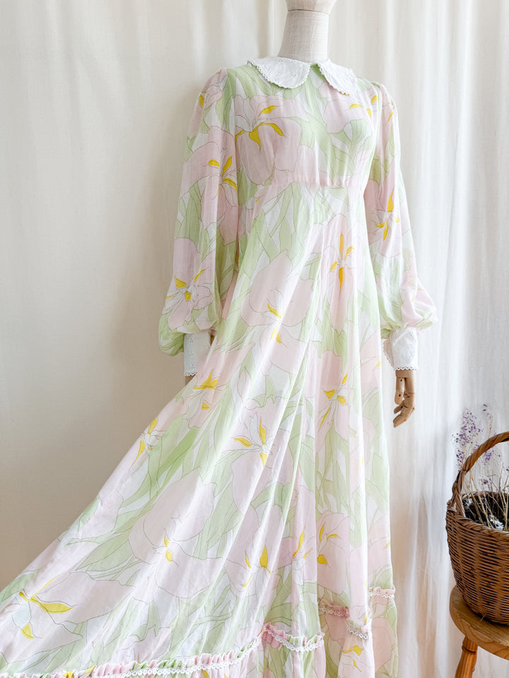 Enchanting 70s Fine Cotton Peter Pan Collar Maxi Dress by Looking Glass