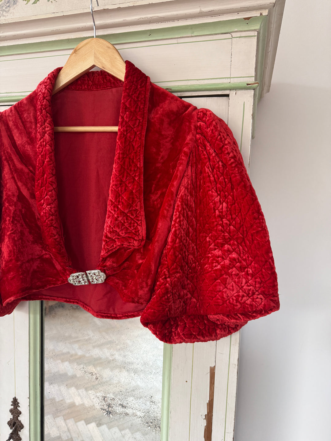 DIVINE 1930S RED SILK VELVET BOLERO JACKET