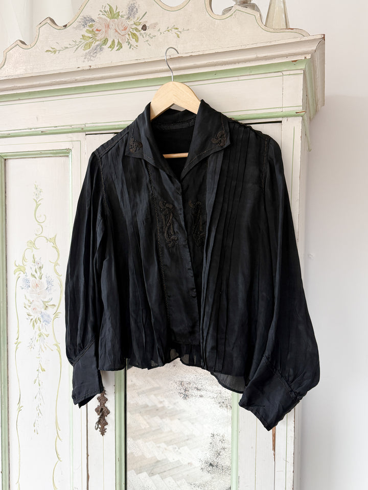INCREDIBLE EDWARDIAN SILK EMBROIDERED BLOUSE