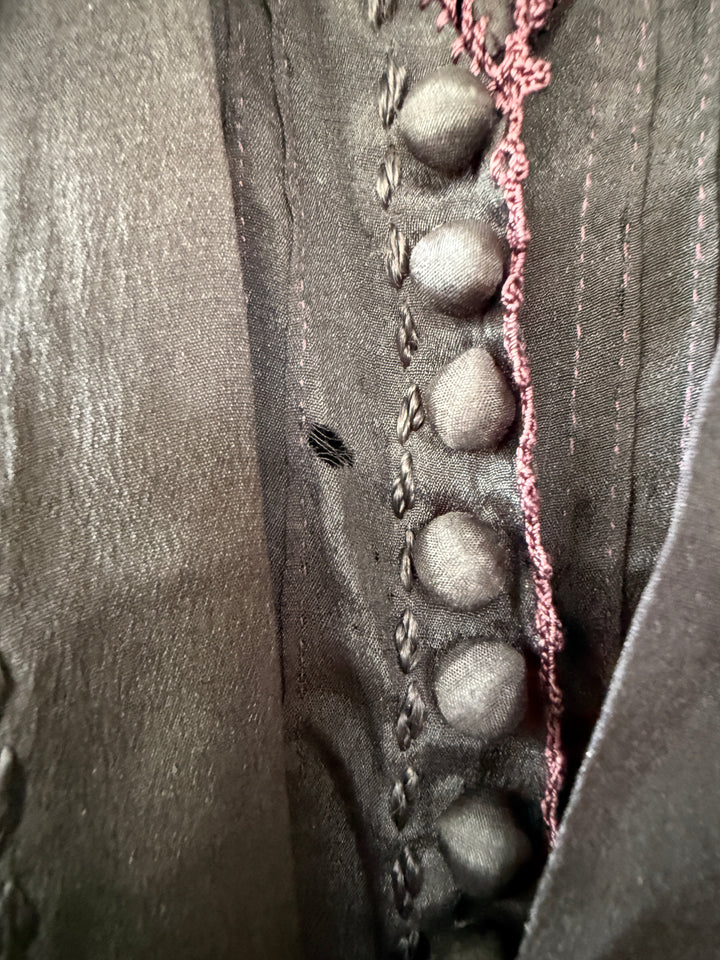 PRECIOUS LATE VICTORIAN SILK BLOUSE