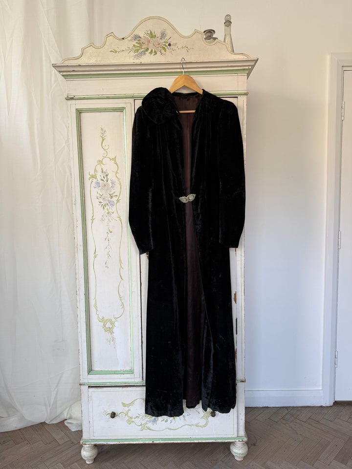 INCREDIBLE RARE 1930S SILK VELVET OPERA COAT