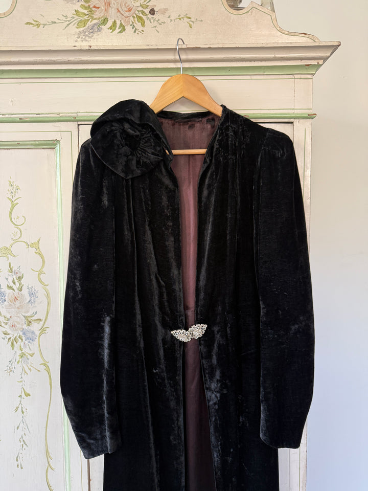 INCREDIBLE RARE 1930S SILK VELVET OPERA COAT