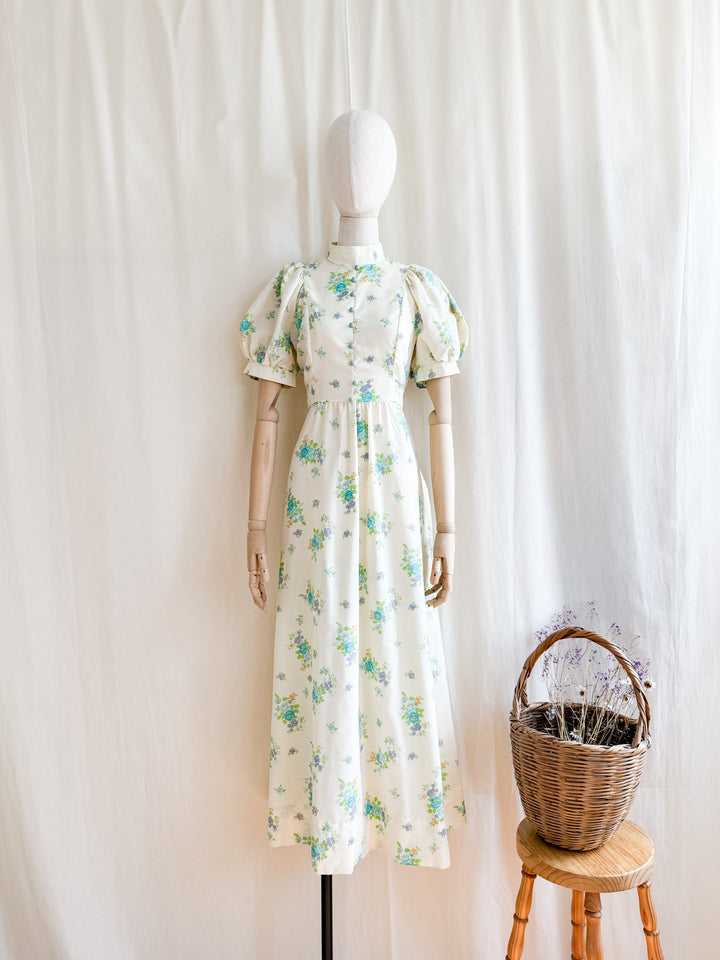 Gorgeous 70s Fine Cotton Puff Sleeve Floral Maxi Dress