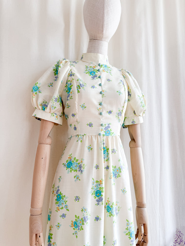 Gorgeous 70s Fine Cotton Puff Sleeve Floral Maxi Dress