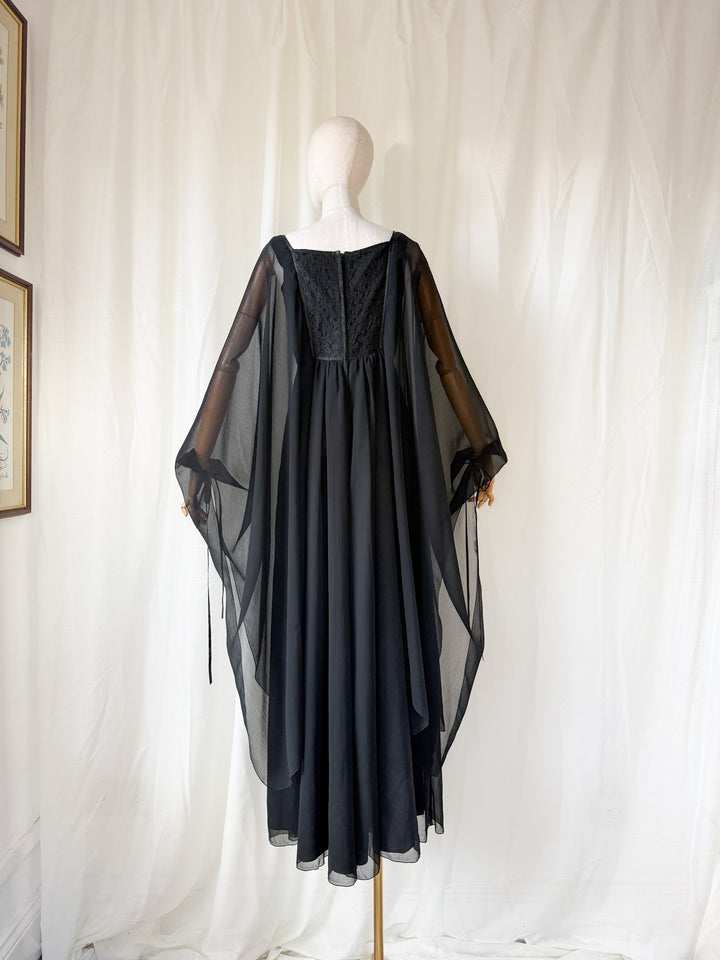 DIVINE RARE 1970S WALLIS CHIFFON KAFTAN MAXI DRESS