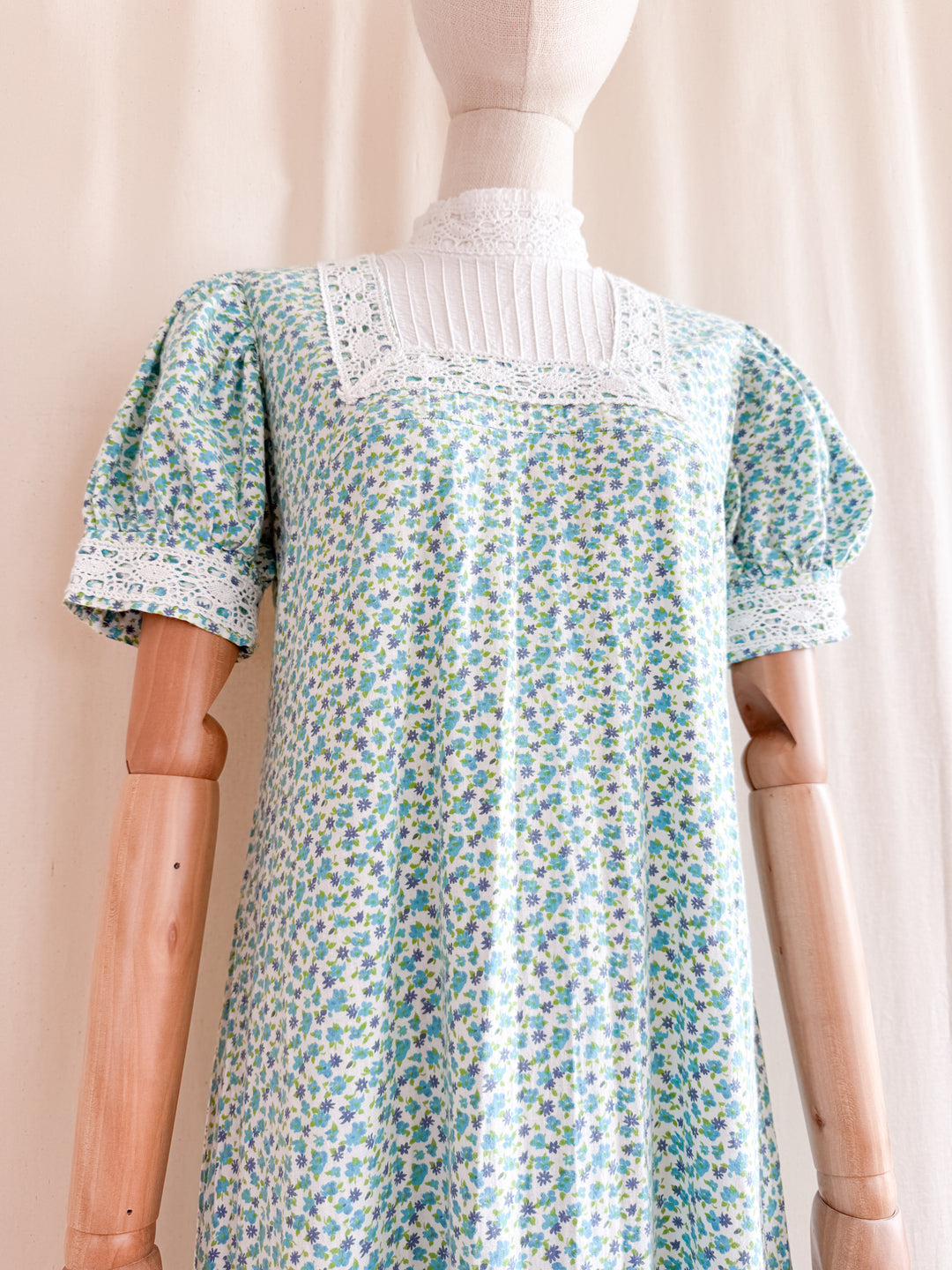 Insane 70s Floral Cotton Crochet Trim Smock Maxi Dress