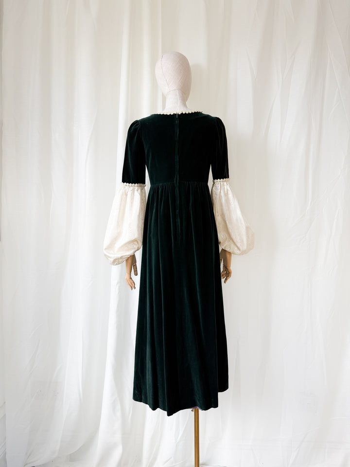 PRECIOUS 1970S MEDIEVAL REVIVAL GREEN VELVET QUAD MAXI DRESS