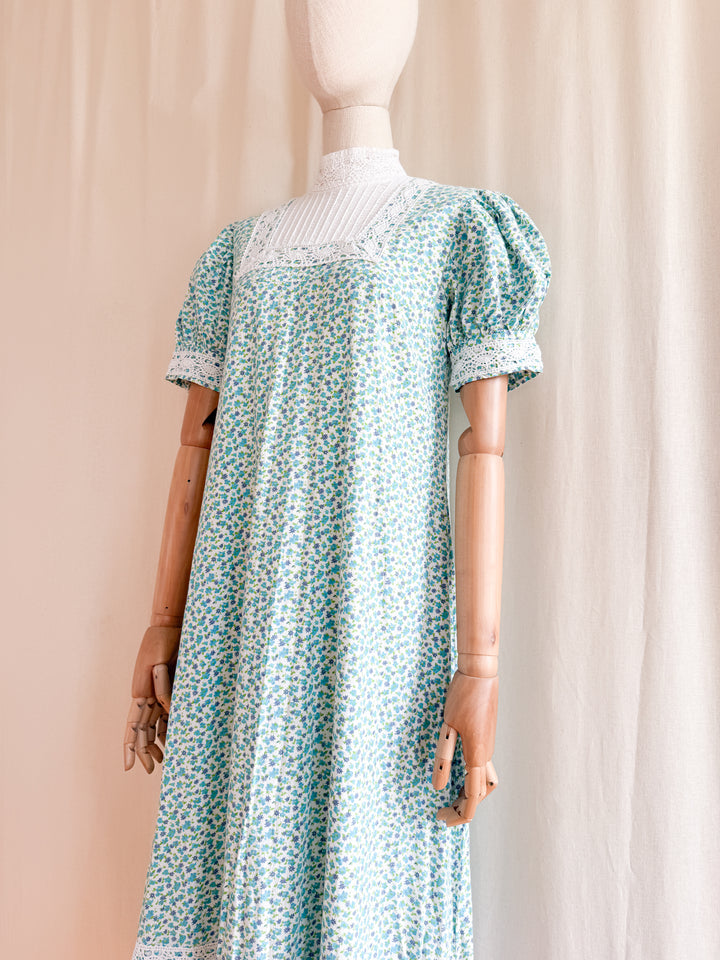 Insane 70s Floral Cotton Crochet Trim Smock Maxi Dress