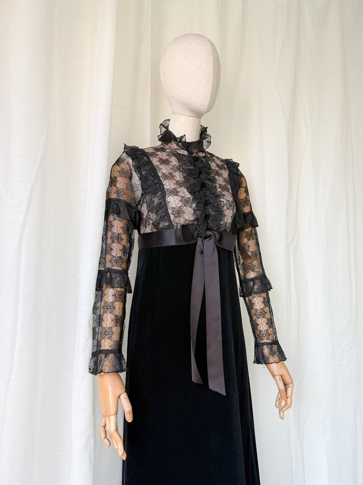 HOLY GRAIL 1970S JEAN VARON VELVET AND LACE MAXI DRESS