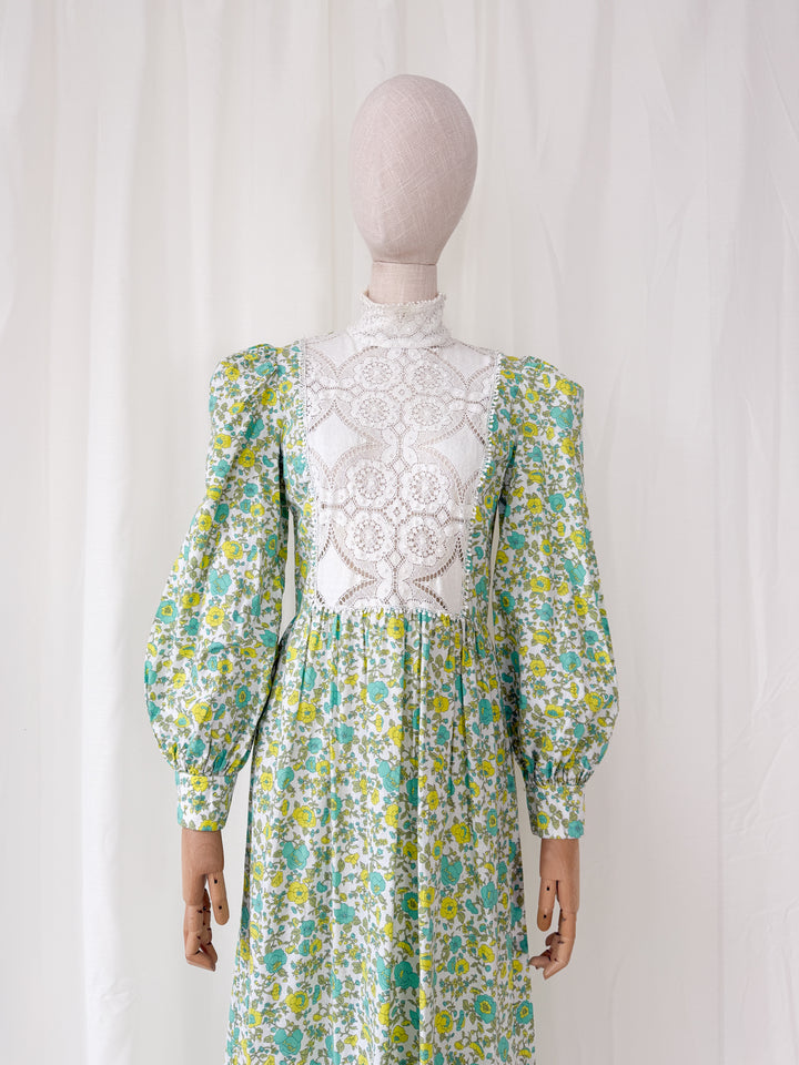 Beautiful Rare 1970s Wallis Floral Cotton Cluny Lace Bodice Maxi Dress