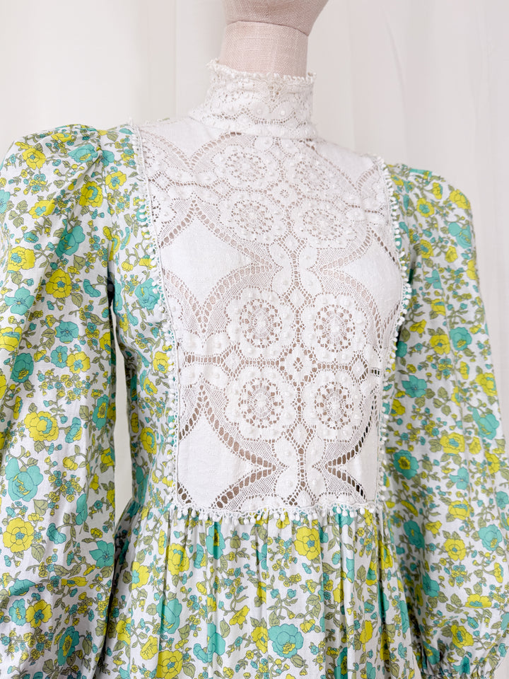 Beautiful Rare 1970s Wallis Floral Cotton Cluny Lace Bodice Maxi Dress