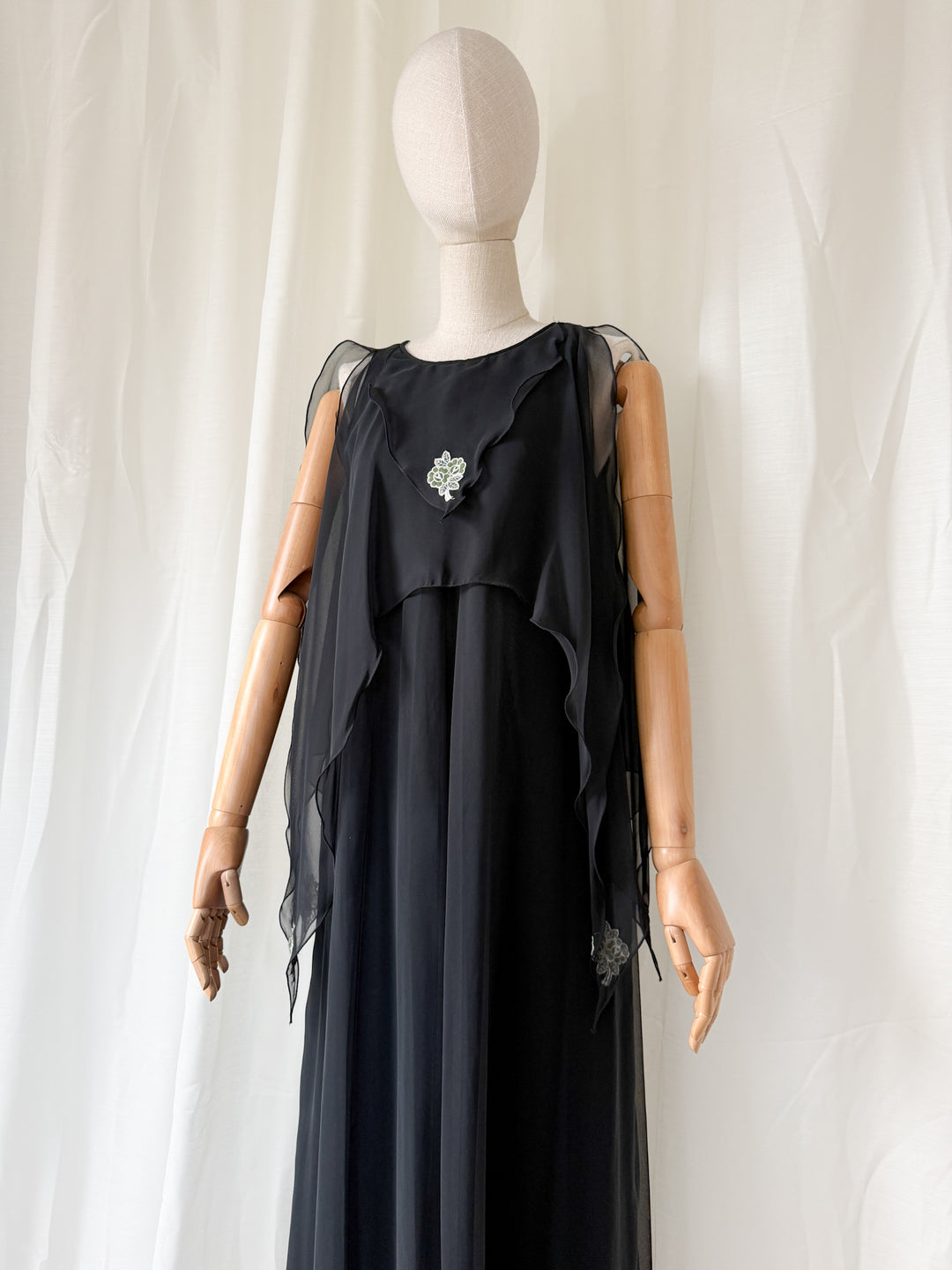 DREAMY RARE 1970S JEAN VARON BLACK CHIFFON MAXI DRESS