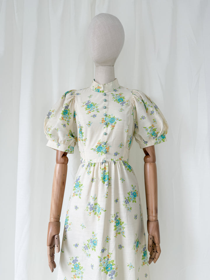 Beautiful Puff Sleeve Floral Cotton 1970s Maxi Dress
