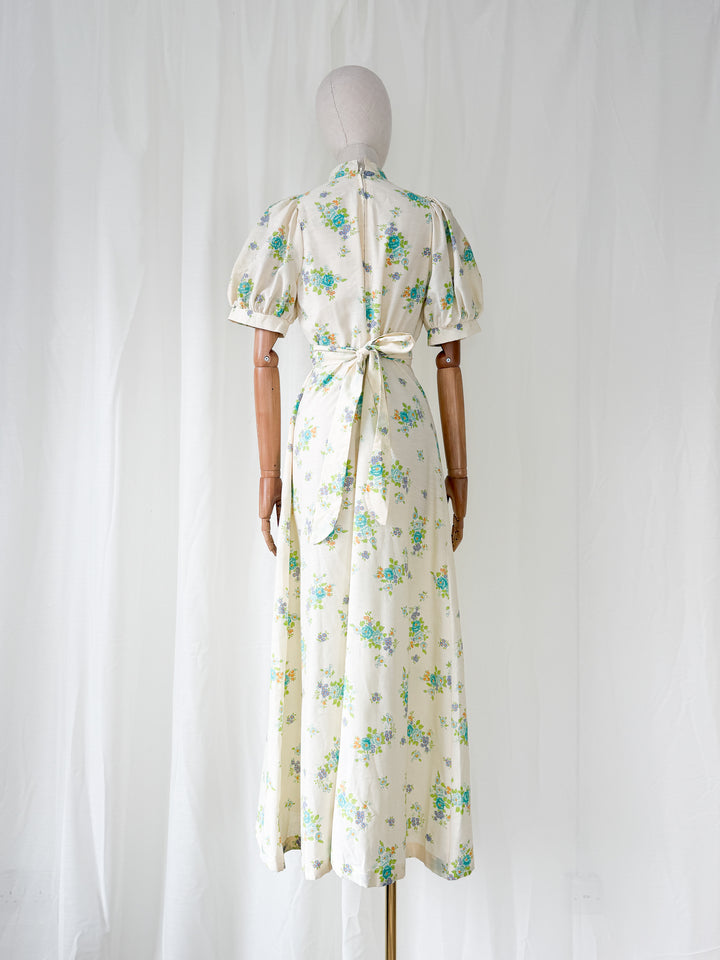 Beautiful Puff Sleeve Floral Cotton 1970s Maxi Dress