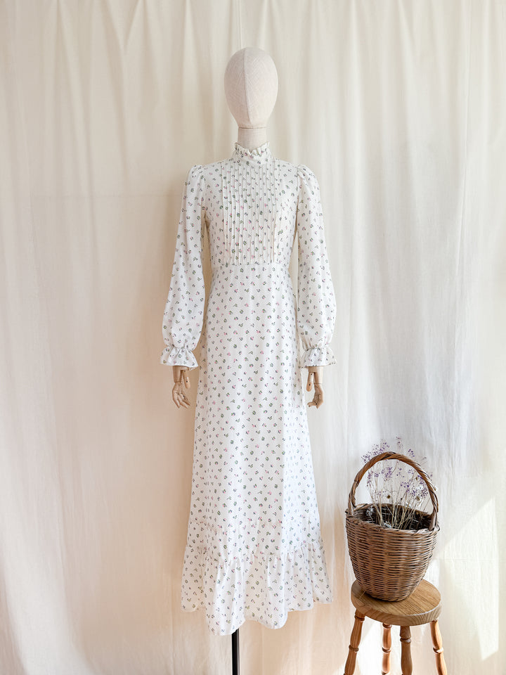 Gorgeous 70s Soft Cotton Floral Victoriana Maxi Dress by Zanie