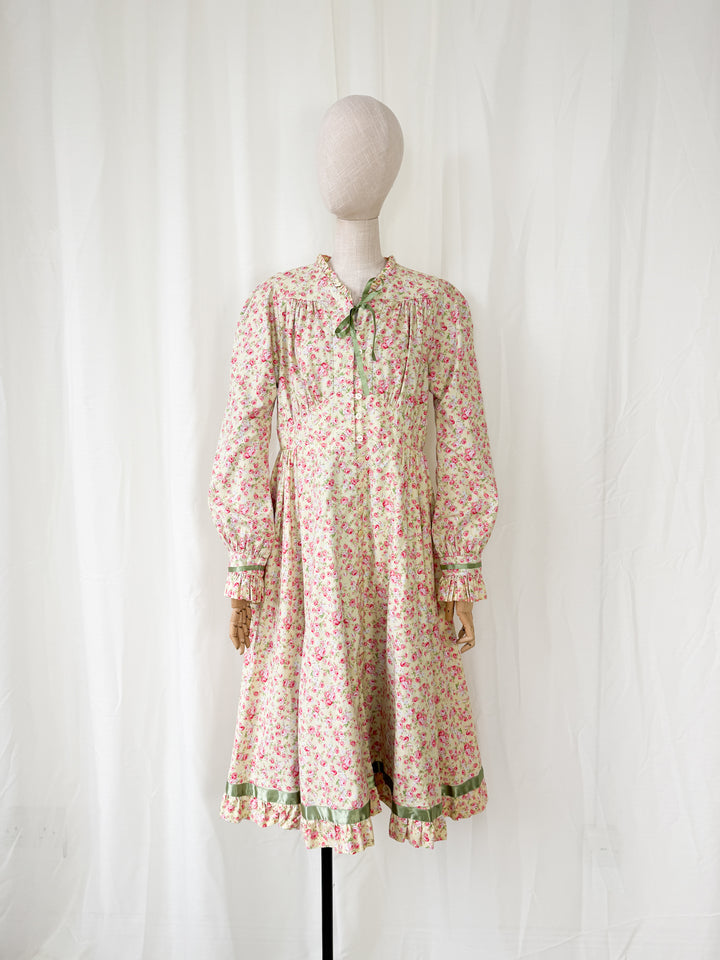 Sweet Rare Shabby Chic 1970s Cotton Midi Dress