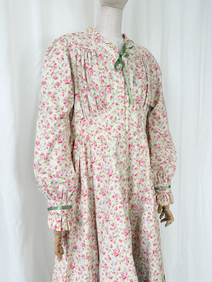 Sweet Rare Shabby Chic 1970s Cotton Midi Dress