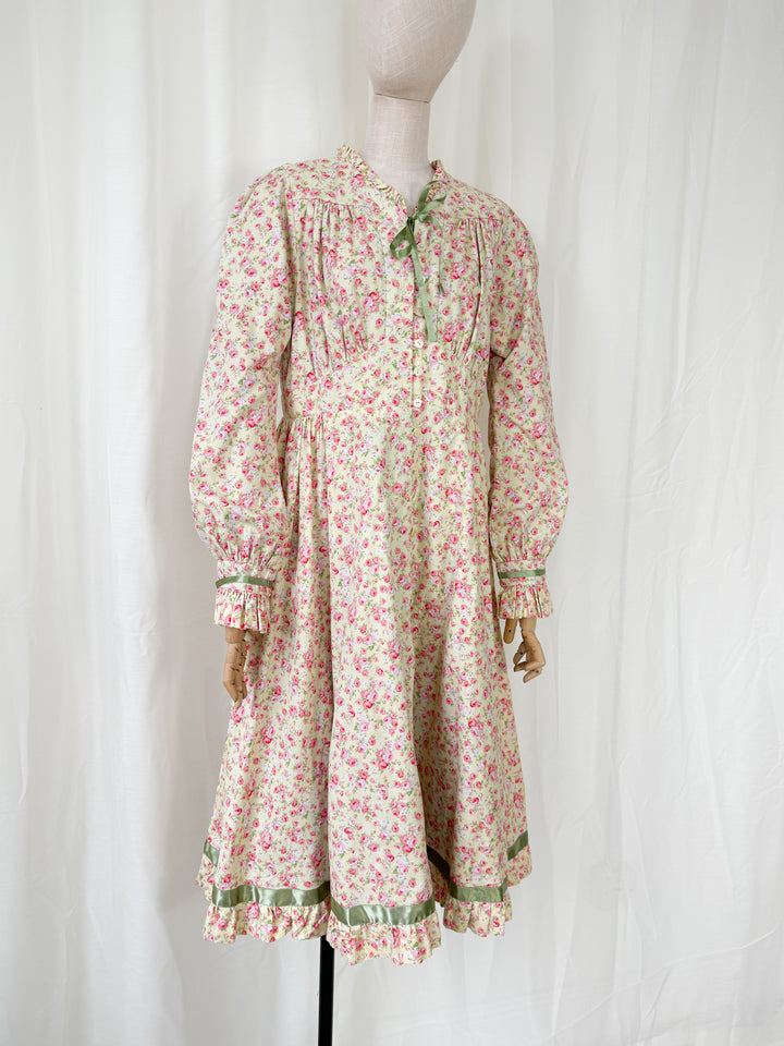 Sweet Rare Shabby Chic 1970s Cotton Midi Dress