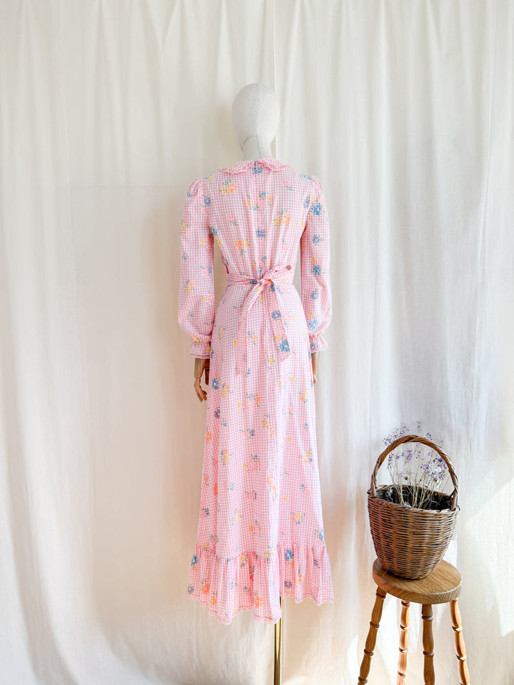 Preciously Pretty 70s Pink Gingham Cotton Floral Maxi Dress