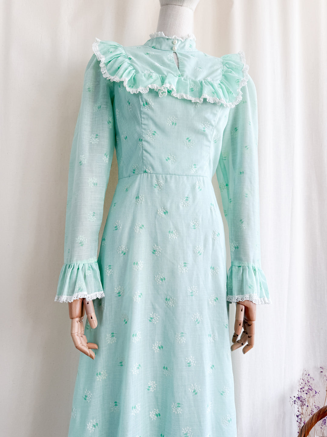 Breathtaking Ethereal 70s Soft Minty Hued Floral Cotton Maxi Dress