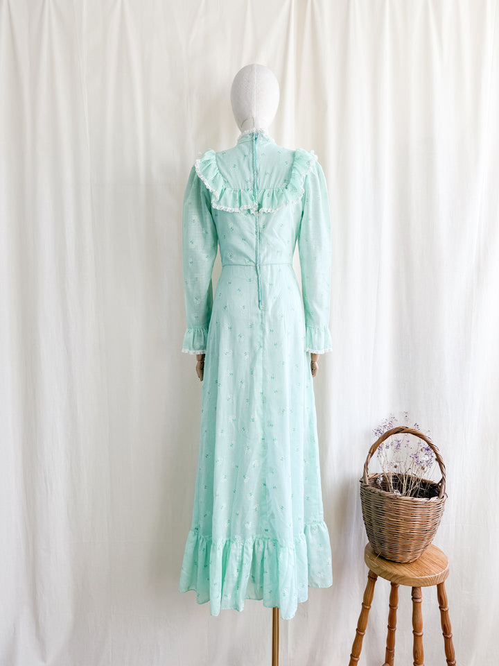 Breathtaking Ethereal 70s Soft Minty Hued Floral Cotton Maxi Dress