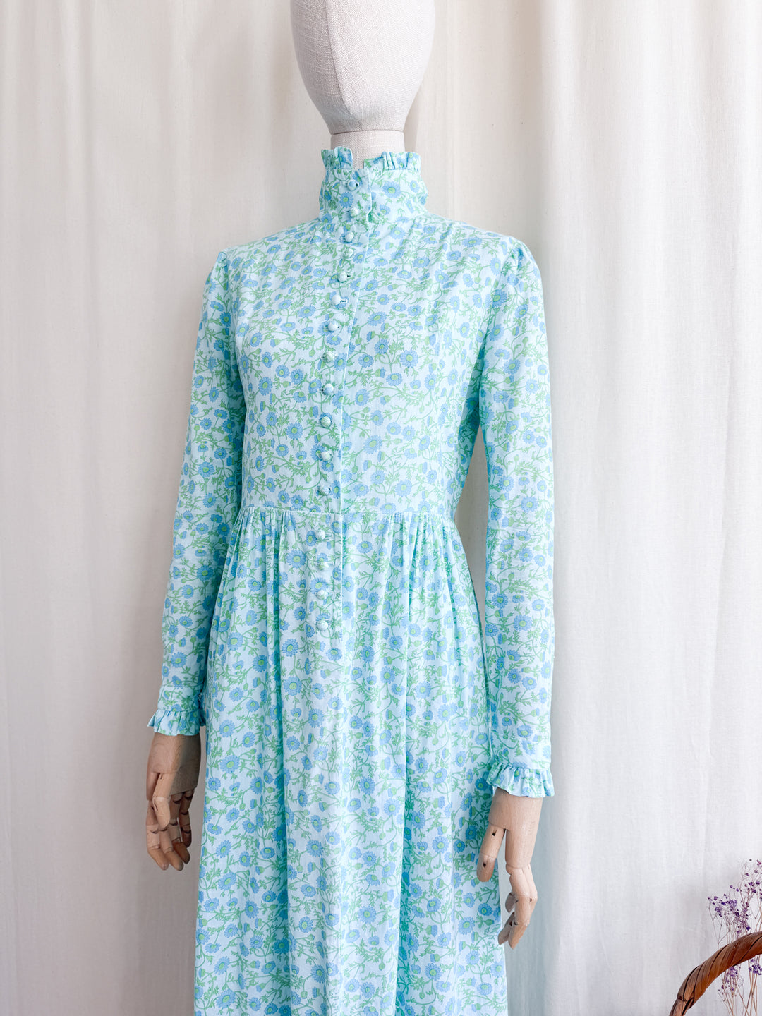 Stunning 70s Cotton Button Through Victoriana Midaxi Dress by Wallis