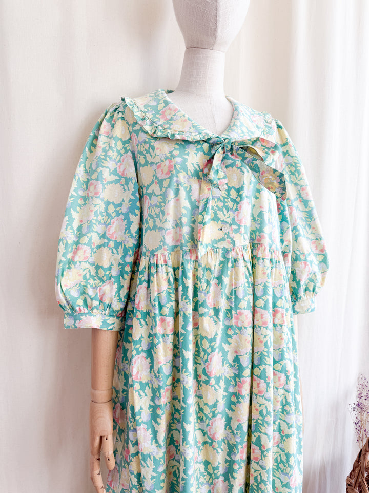 Insane 80s Oversized Smock Floral Cotton Midi Dress by Laura Ashley