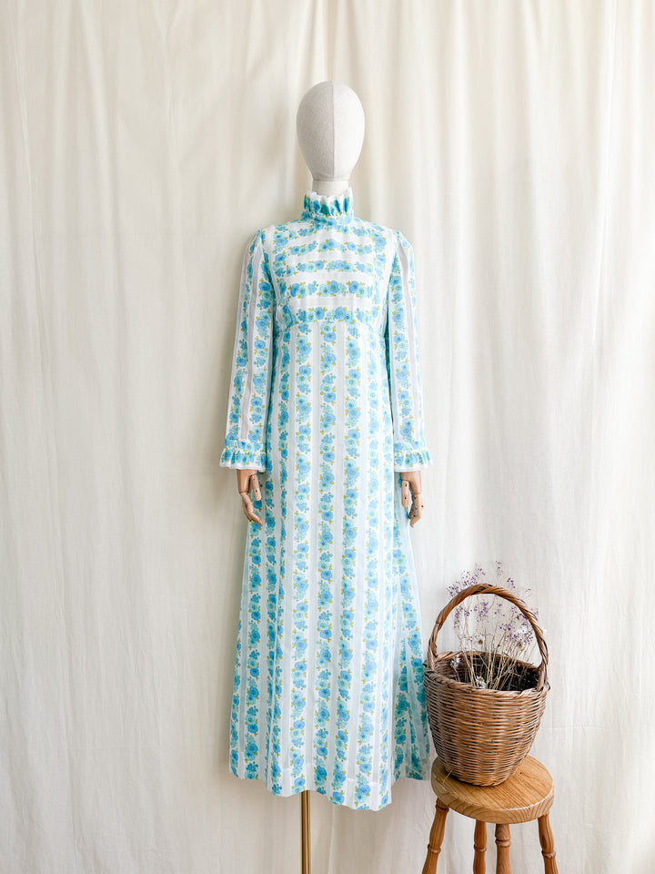 Gorgeous 70s Floral Dream Maxi Dress by Liz Williams