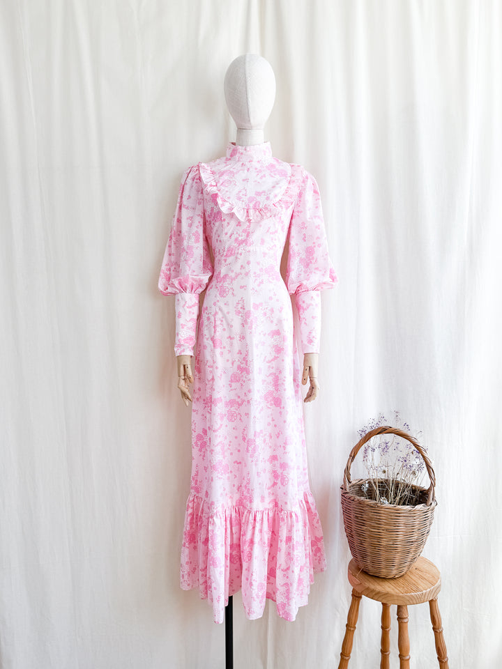 Dreamy 70s Pink Floral Cotton Mutton Sleeve Maxi Dress