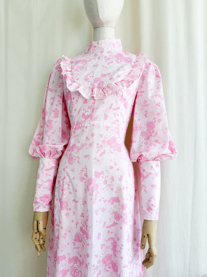 Dreamy 70s Pink Floral Cotton Mutton Sleeve Maxi Dress