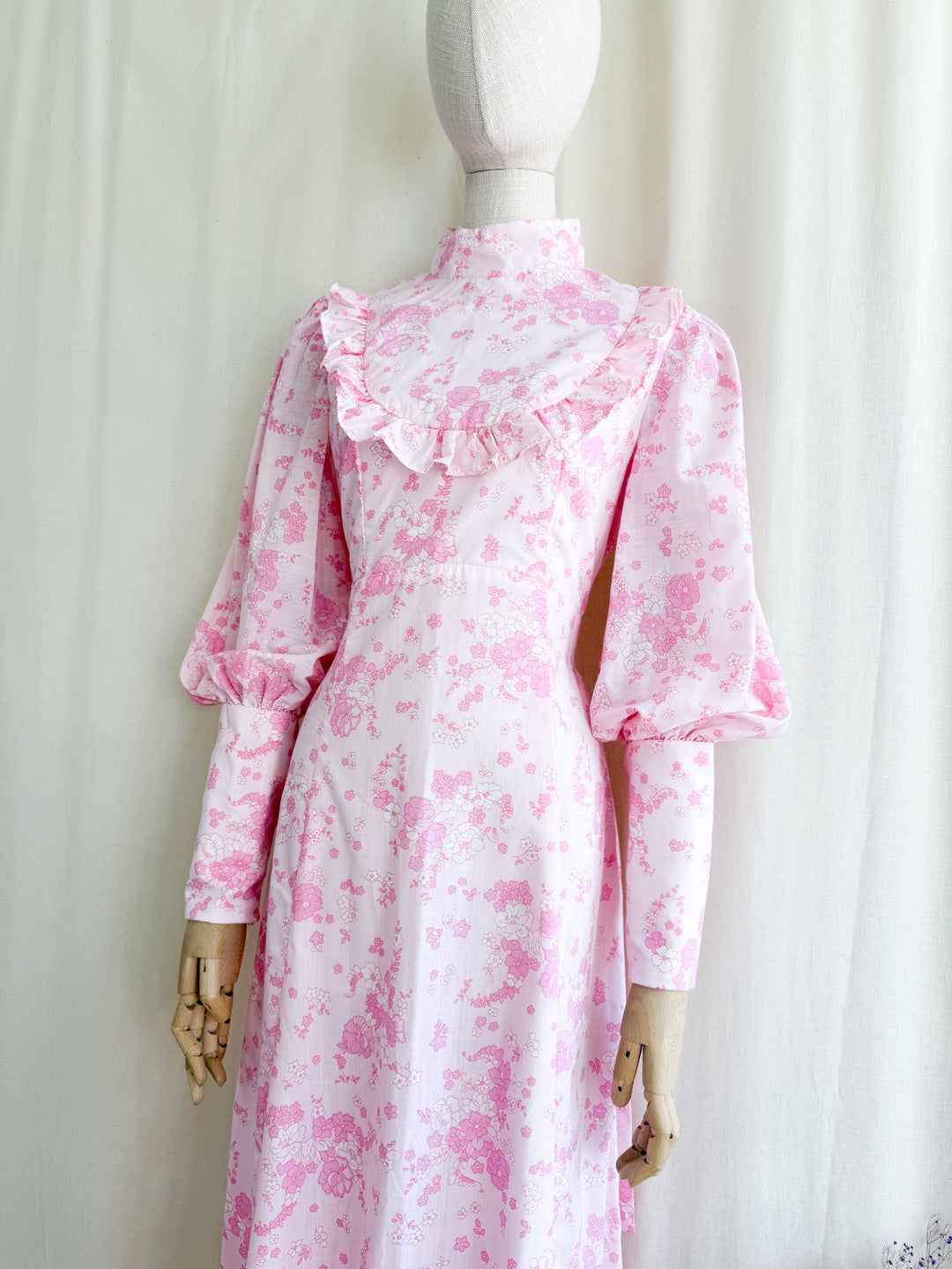 Dreamy 70s Pink Floral Cotton Mutton Sleeve Maxi Dress