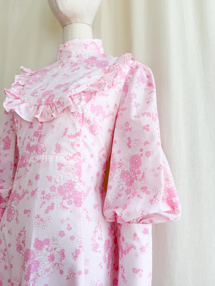 Dreamy 70s Pink Floral Cotton Mutton Sleeve Maxi Dress