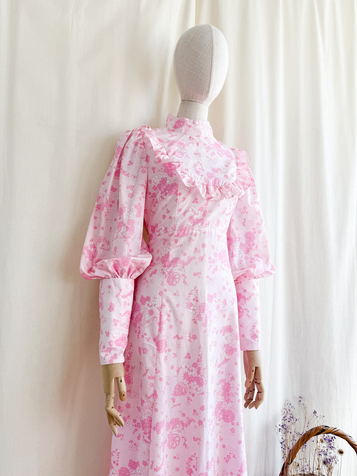 Dreamy 70s Pink Floral Cotton Mutton Sleeve Maxi Dress