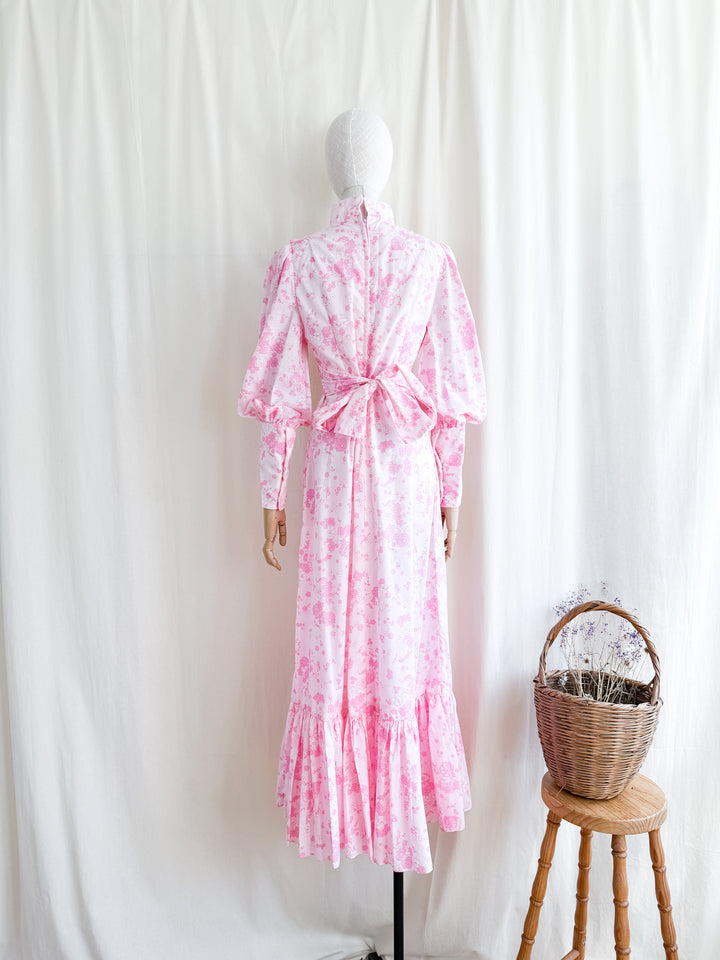 Dreamy 70s Pink Floral Cotton Mutton Sleeve Maxi Dress