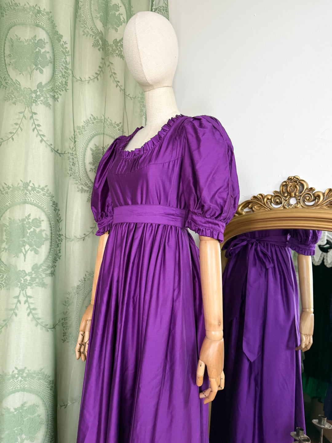 AMETHYST ~ HOLY GRAIL RARE LATE 1970S LAURA ASHLEY PURPLE COTTON SATEEN REGENCY MAXI DRESS