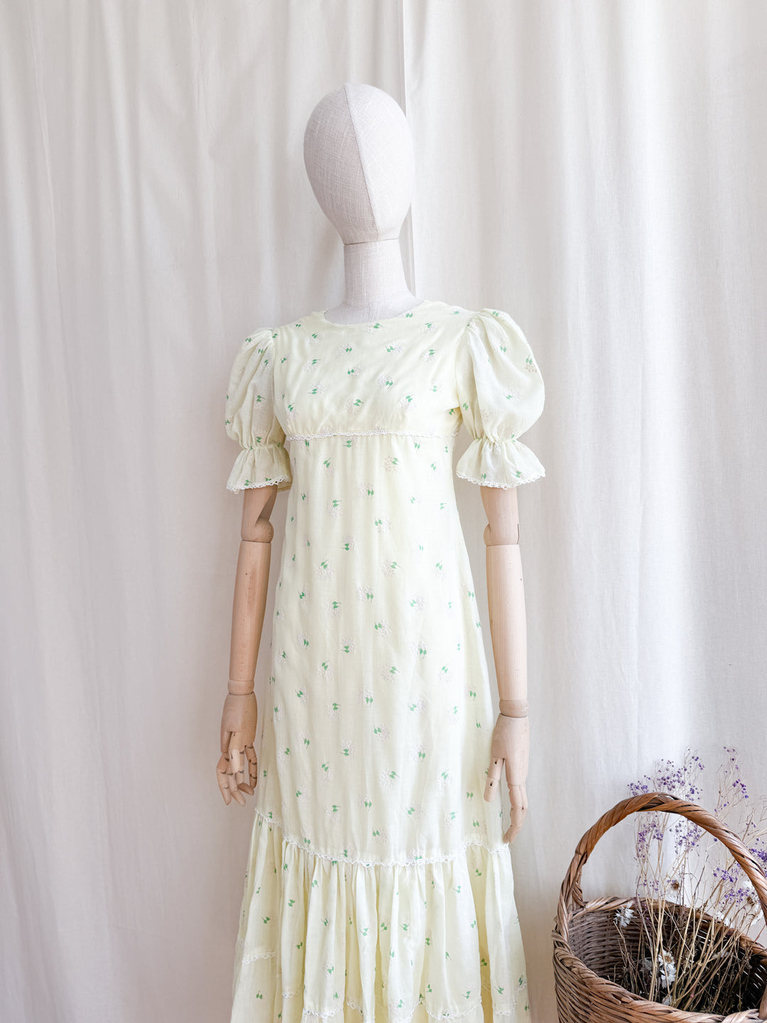Cute 70s Soft Lemon Cotton Midaxi Dress