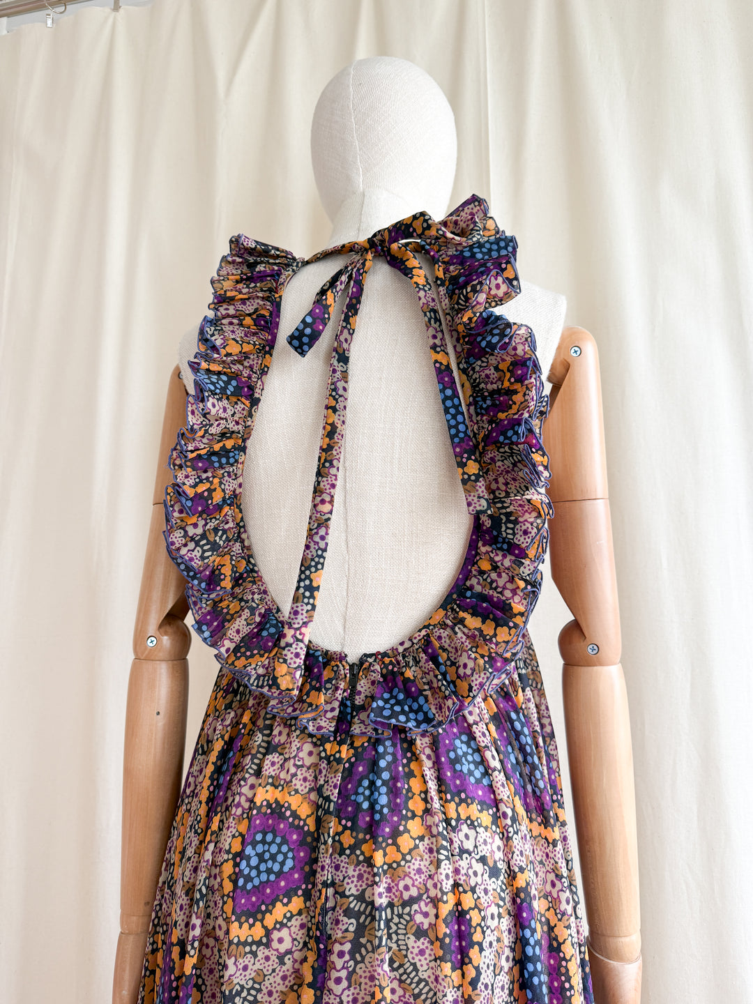 Holy Grail Rare Coveted 1970s Jean Varon Low Scoop Neckline Chiffon Maxi Dress