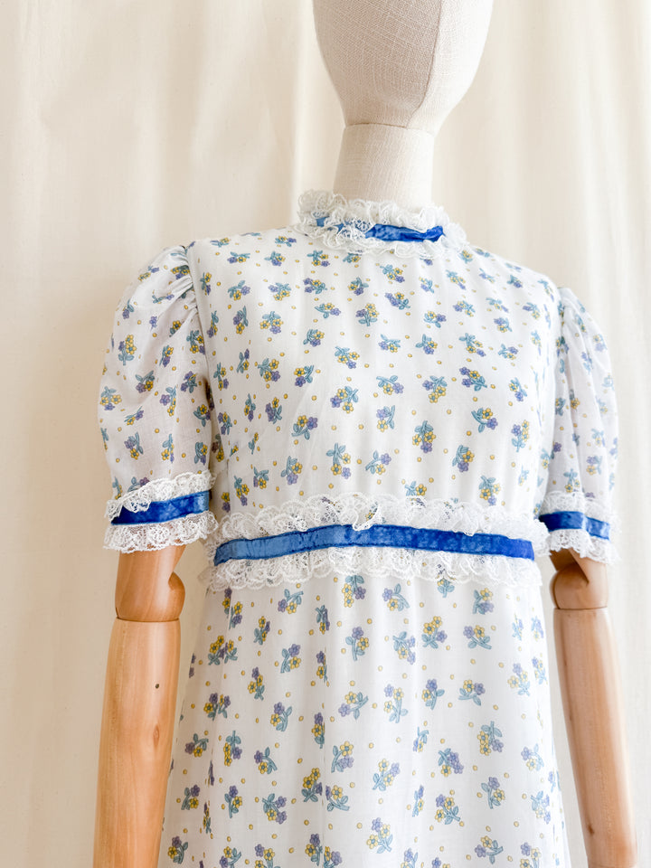 Lovely 70s Floral Cotton Lace Trimmed Maxi Dress