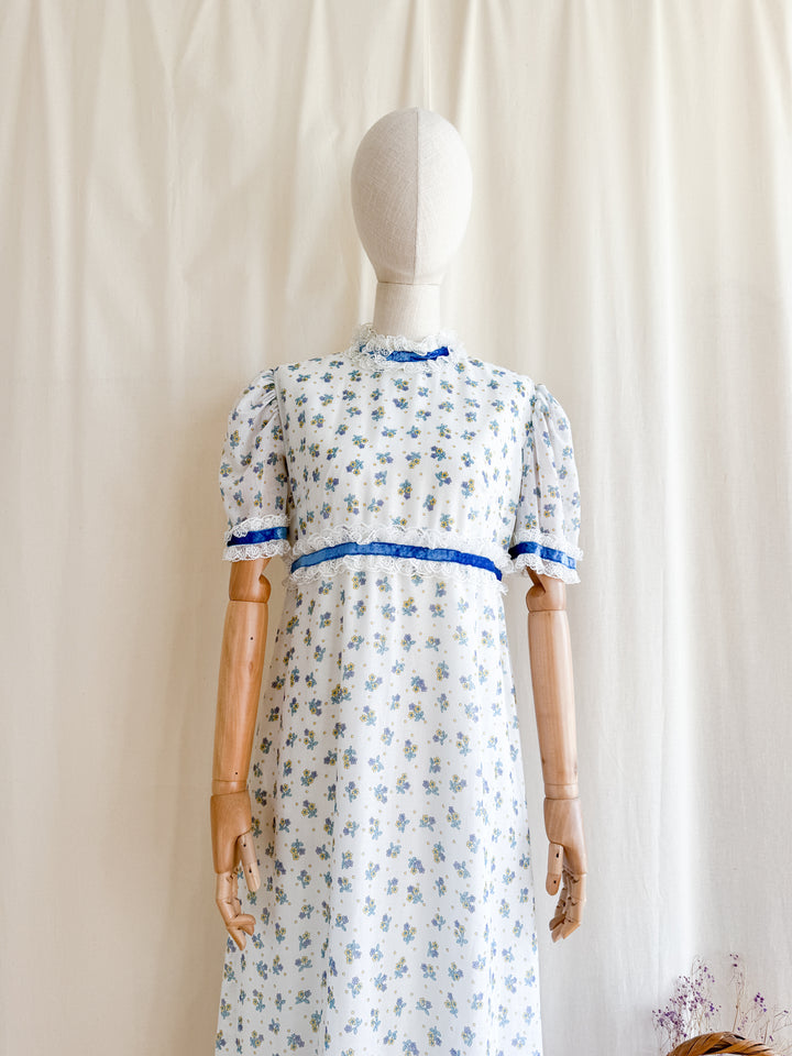 Lovely 70s Floral Cotton Lace Trimmed Maxi Dress