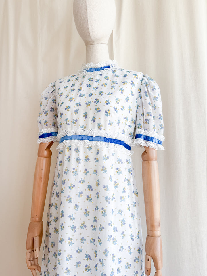 Lovely 70s Floral Cotton Lace Trimmed Maxi Dress